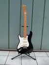 Fender Japan ST57-60L.jpg